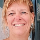Joan Hoxer Larsen: 