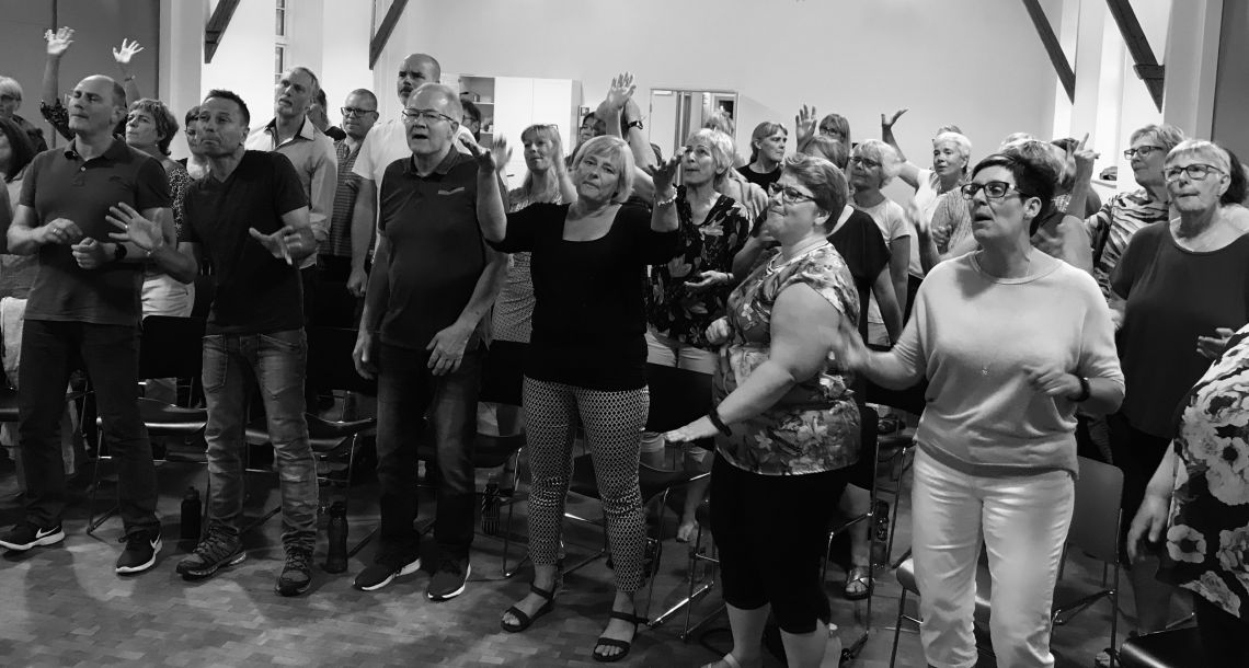 Gospelandagt hos SHOUT Gospel Voices 